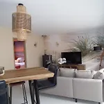 Les Maisons De Louise 아파트