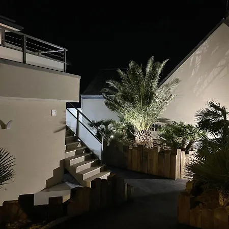 Les Maisons De Louise *