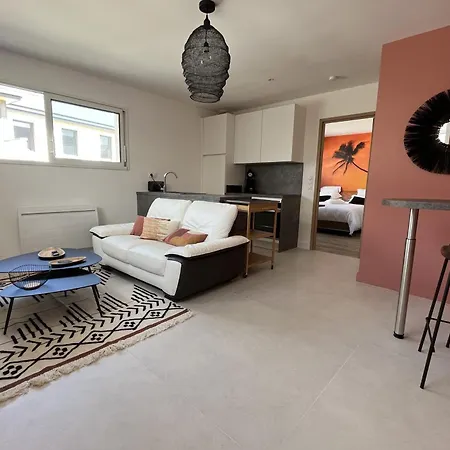 Les Maisons De Louise Apartman
