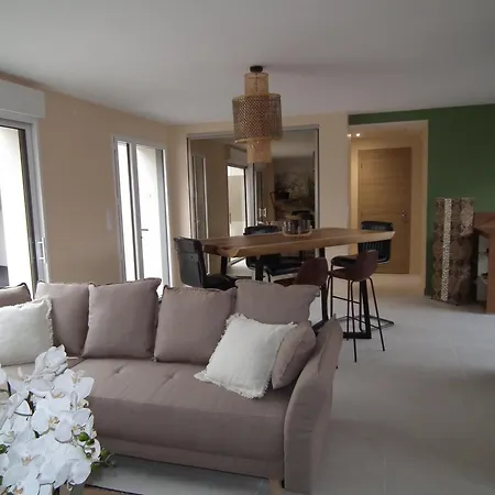 Les Maisons De Louise Apartment Pirou
