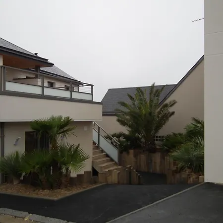 Les Maisons De Louise